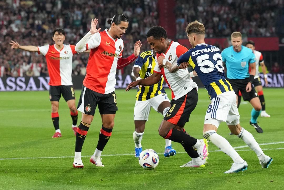 Fenerbahce Fenoord, yenilgi antrenörü Jose Mourinho transferinin dedi! Yönü azarladı ... Hızlı bir oyuncumuz yok! 2