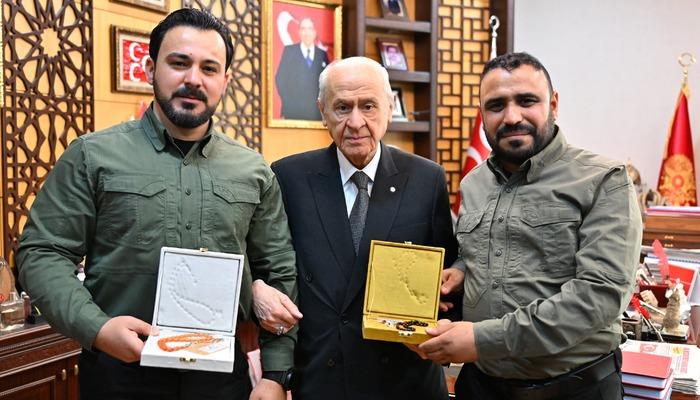 MHP sosyal medyadan duyurdu! Bahçeli Suriye'den gelen heyeti kabul etti