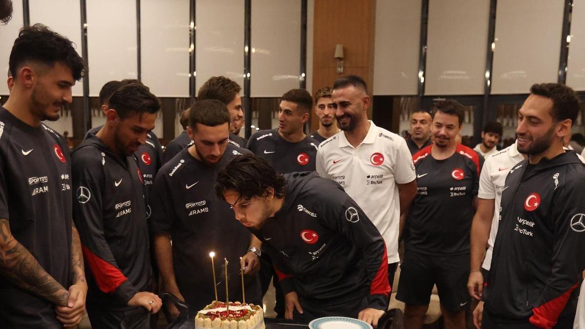 Ferdi Kadıoğlu'nun doğum günü kutlandı