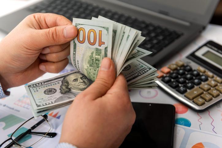 DOLAR, EURO DÖVİZ KURU FİYATLARI 7 NİSAN || Piyasalarda son durum! Döviz alış satış fiyatı ne kadar oldu? Dolar ve Euro kaç TL ediyor?