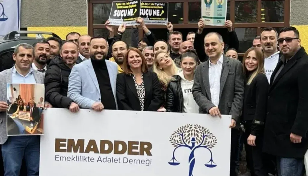 Flaş haber: 2000 sonrası SGK girişliler için kademeli emeklilik tablosu