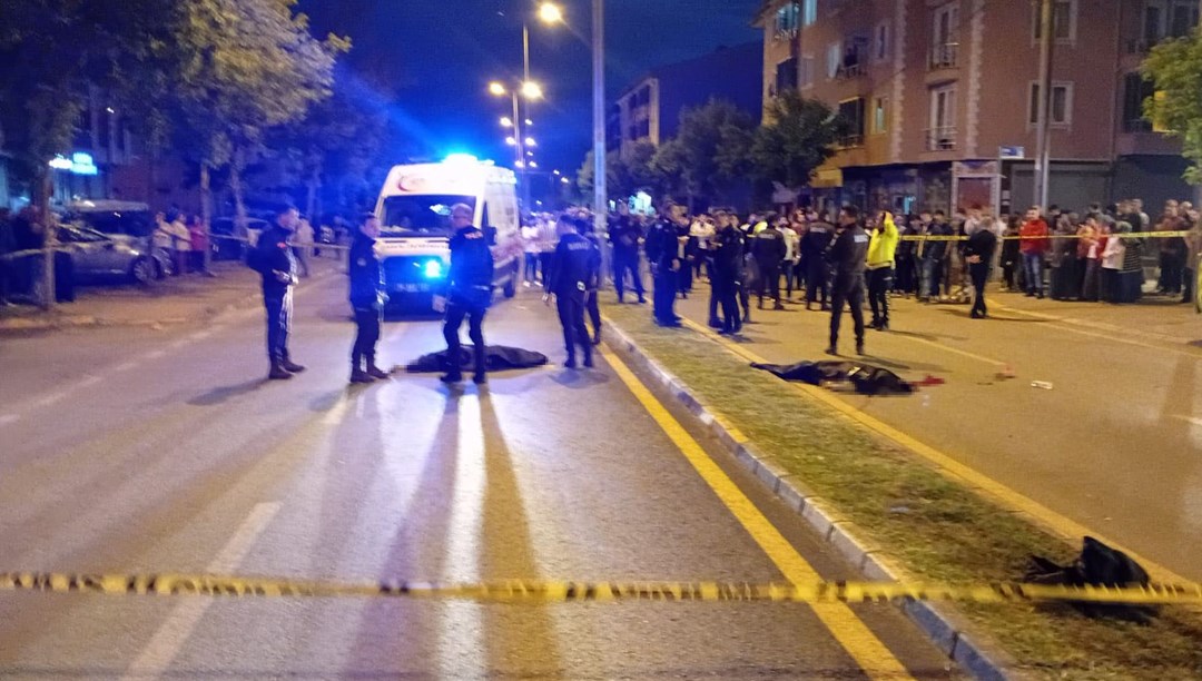 Sakarya'da feci kaza: Anne ve kızı hayatını kaybetti - Son Dakika Türkiye Haberleri