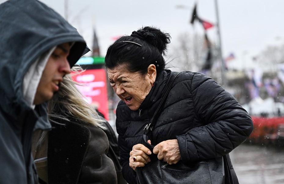 Hafta Sonu Başlıyor ve 5 Gün Sürecek Fırtınalı Hava Yağacak Bekleniyor