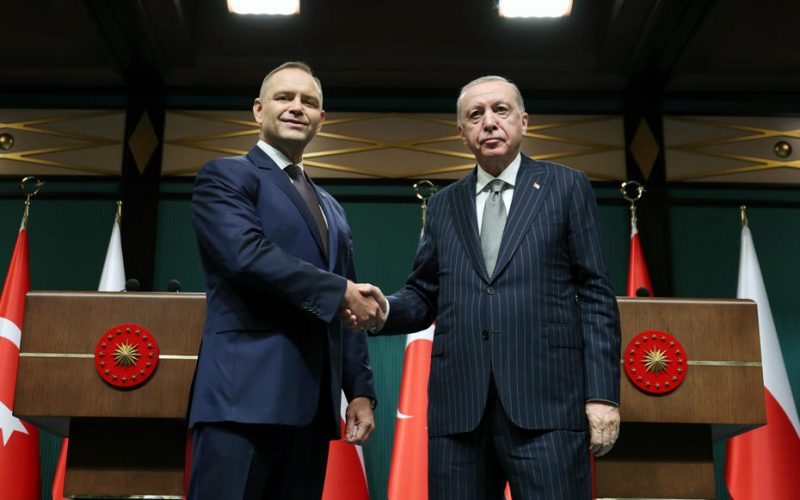 Polonya Cumhurbaşkanı Nawrocki Ankara'da. Cumhurbaşkanı Erdoğan: NATO'nun caydırıcılığı ortak hedefimiz