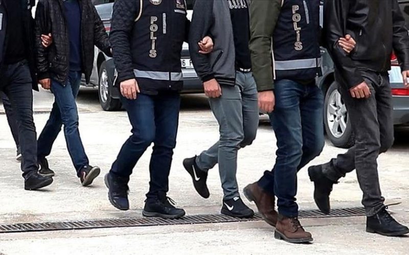 Eyüpsultan Belediye Başkan Yardımcısı gözaltına alındı
