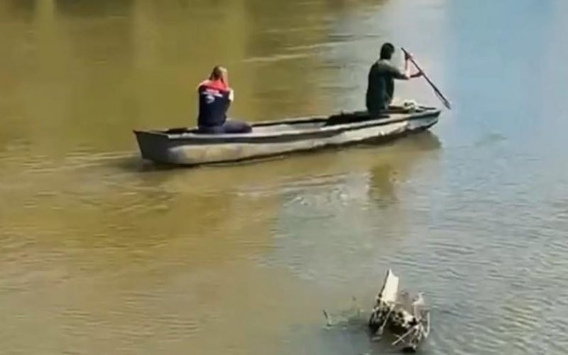 Kaçak Av Düzenekleri Suda Toplanıp İmha Edildi